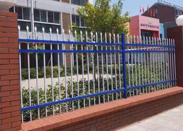 學校幼兒園鋅鋼圍欄護欄工程案例